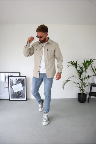 ADAM | Sobrecamisa de temporada: estilo moderno y versátil