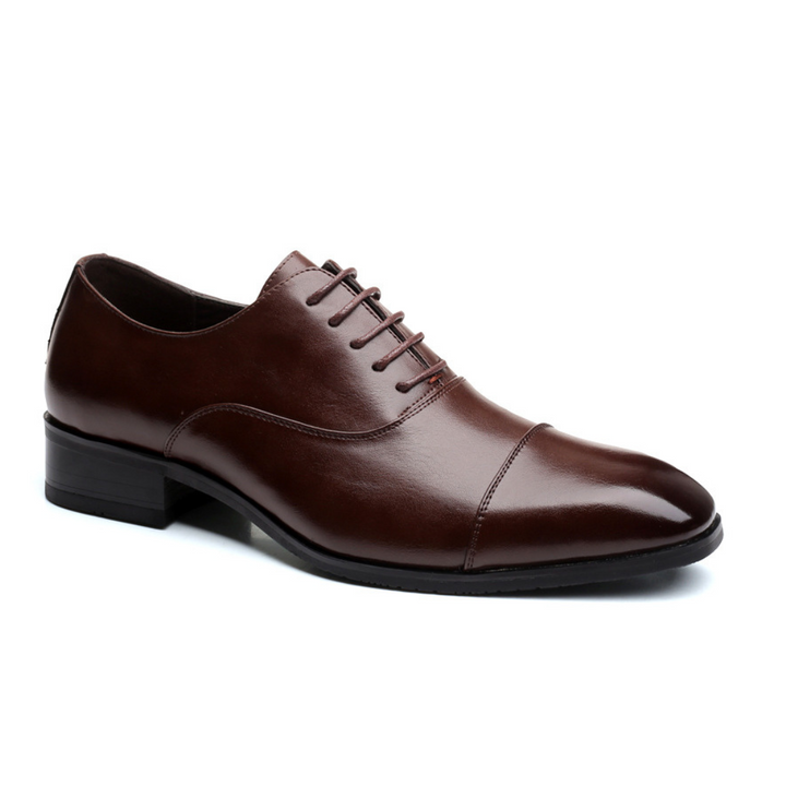 Clásicos zapatos de cuero
