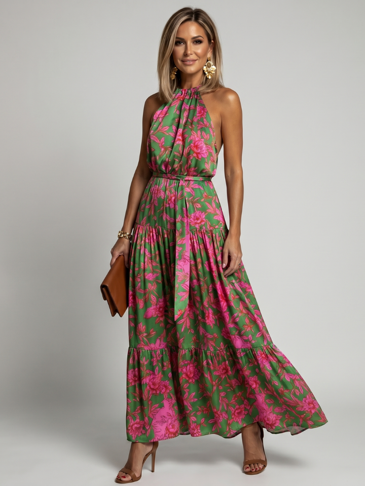 Elegante vestido midi drapeado en rosa con escote halter