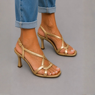 Soleil | Sandalias Doradas con Encanto Veraniego