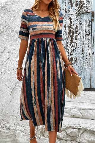 Noèle - Vestido Midi Rayado con Estilo Camuflaje para el Vientre
