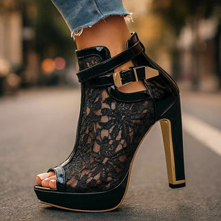 Valentine | Elegantes Tacones de Encaje