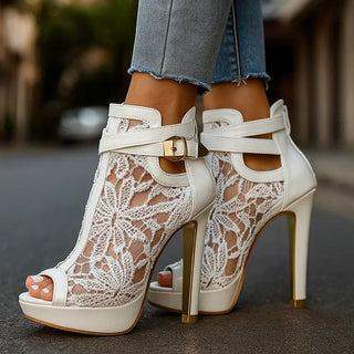 Valentine | Elegantes Tacones de Encaje
