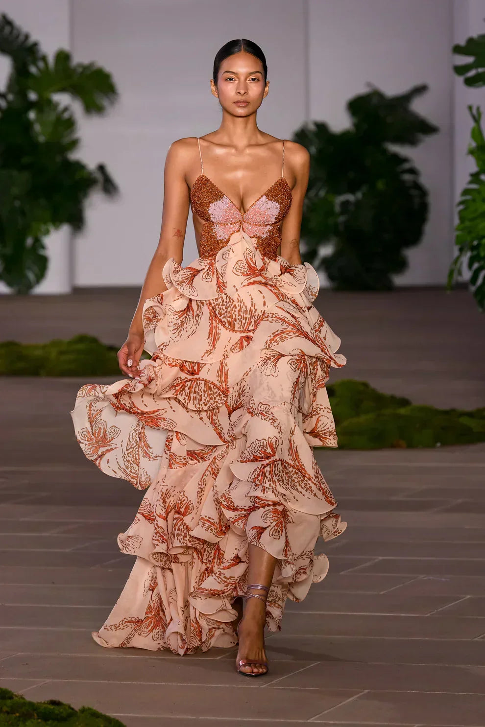 Vestido Elegante de Seda Ibiza