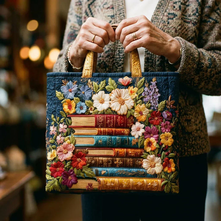 Bolsa Artesanal con Diseño Floral y Motivos de Libros