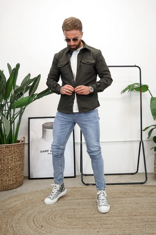 ADAM | Sobrecamisa de temporada: estilo moderno y versátil
